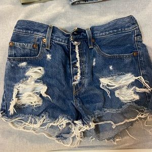 Distressed Levi’s shorts